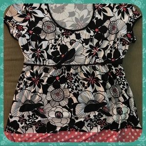 💕 Adorable top! 💕